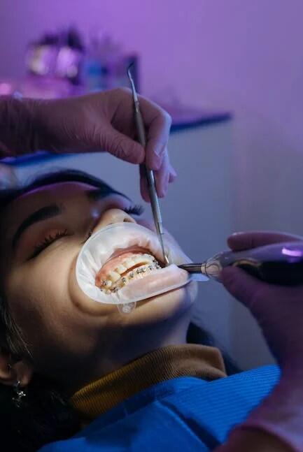 does invisalign hurt